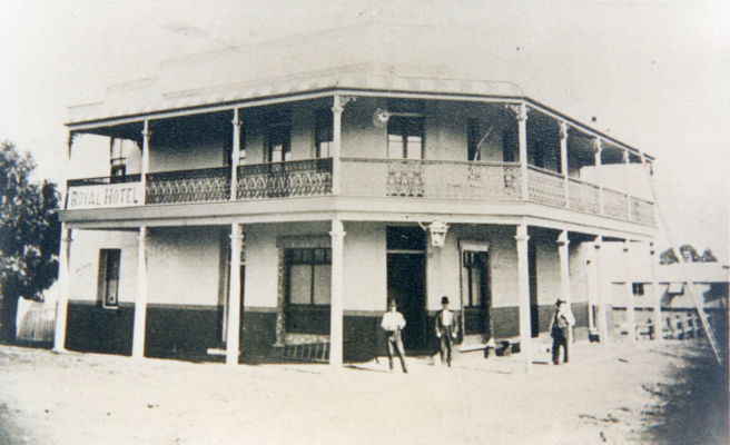 Royal Hotel was owned by members of the Kane/East families from 1887 to 1939. The hotel was known as the "Neverfail" until 1895 when the name was changed to the Royal Hotel. The name "Royal" was then transferred to the new hotel built on the corner of Garfield Road and West Parade, near the railway crossing in 1906. This Royal Hotel was demolished in 1977 to make way for the new Royal Tavern.