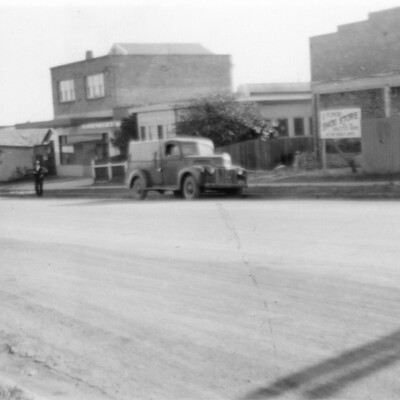 Chemist Williams 2nd shop in Garfield Road